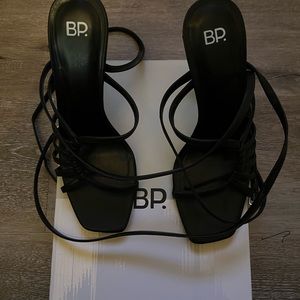 NWT BP Black Strappy Heels - Nordstrom Brass Plum